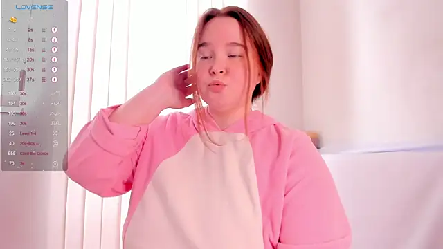 DebbieWoood's cam snapshot