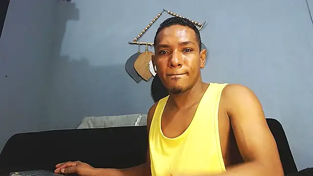 Grandeygruesa1 live sex cam