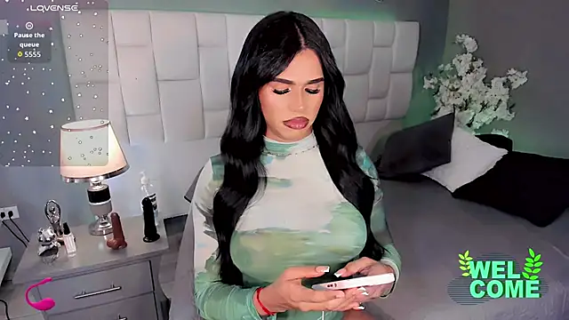 Franciis_4u live sex cam