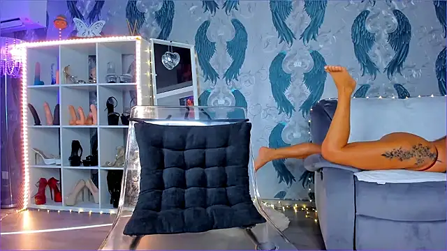 anneswhite's cam snapshot