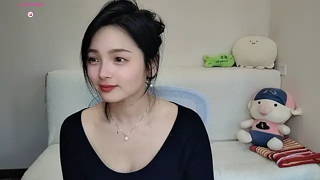 -J-o-y- live sex cam