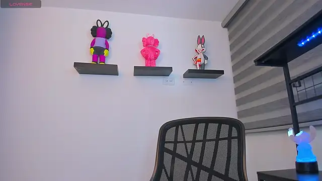 Gangster_Girl live sex cam