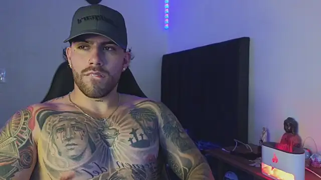 Ades_Lowe live sex cam