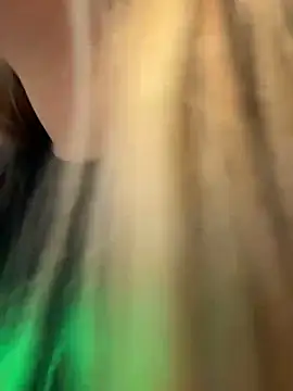 VineraSweet live sex cam