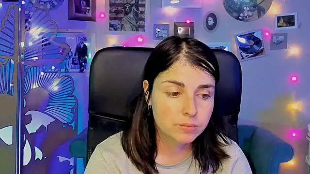 MartaEdams live sex cam