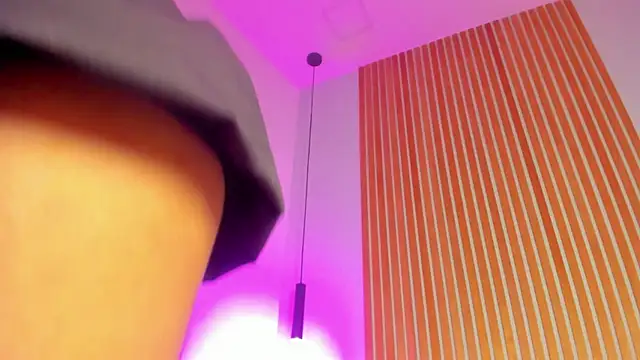 Miss_ambrer_'s cam snapshot