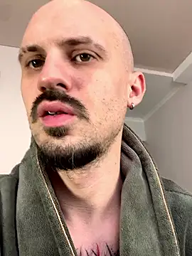 AssHunter4k live sex cam