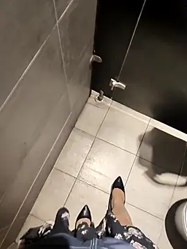 Miky_Lyn's cam snapshot