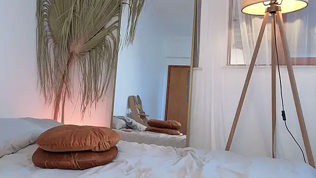 Polynessia live sex cam