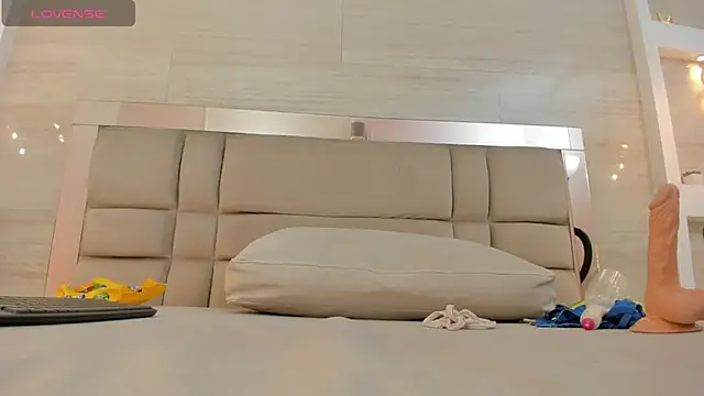 dorothy_vegga live sex cam