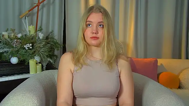 EmilyEvanse's cam snapshot