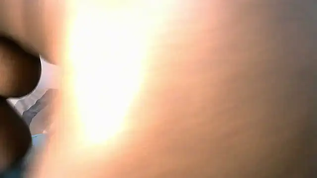 shy-lillyX22's cam snapshot