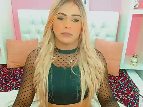 macgenta_drackk live sex cam