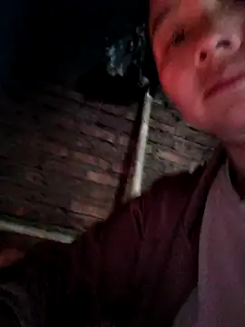 kemtuoi-sex's cam snapshot