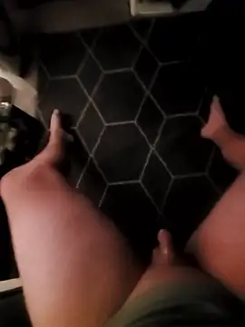 TheSexyCaveman's cam snapshot