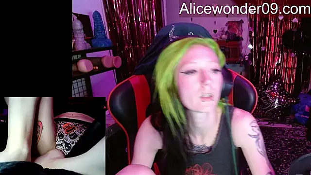 alicewonder09's cam snapshot