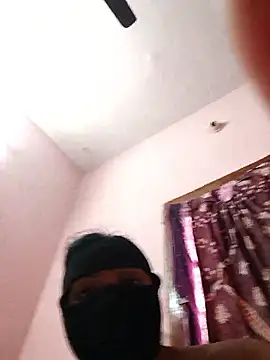 pujapujarrrr's cam snapshot