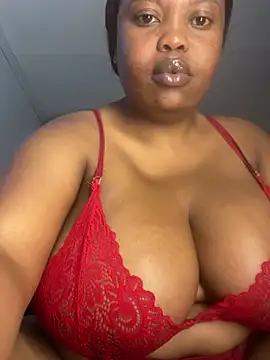 Busty-Sweetheart's cam snapshot