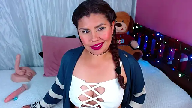 Queenamazon1's cam snapshot