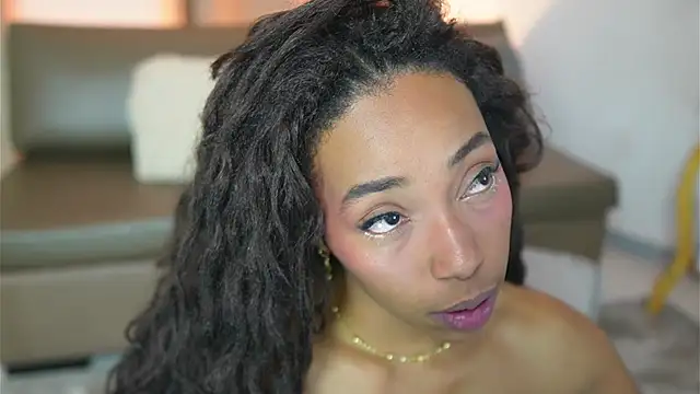 Valeriestyle's cam snapshot