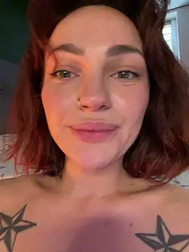 SaraLow live sex cam