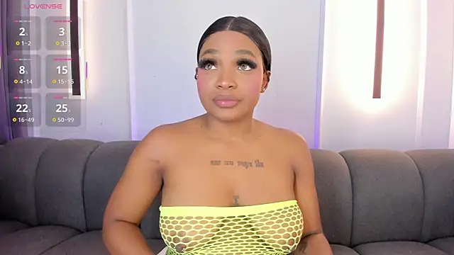 karol_white_'s cam snapshot