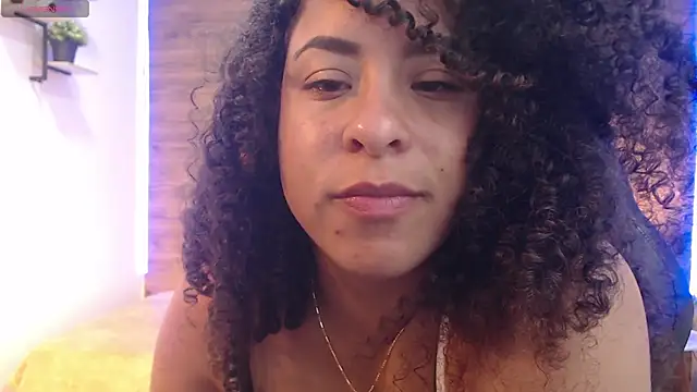 Mila_lock's cam snapshot