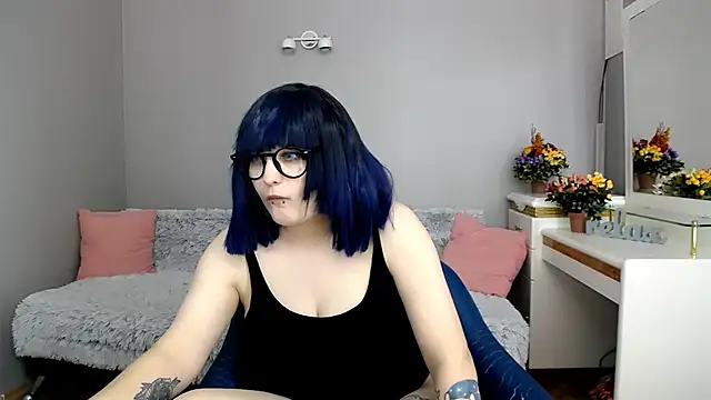 Estheri's cam snapshot