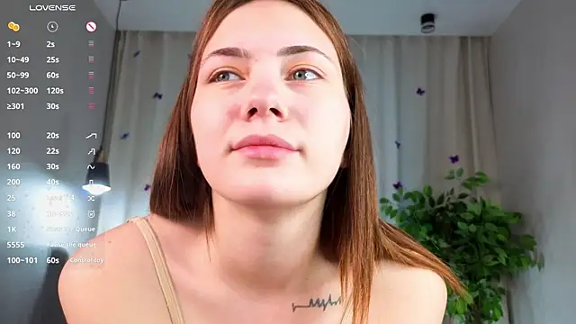 SirenaOstrem live sex cam