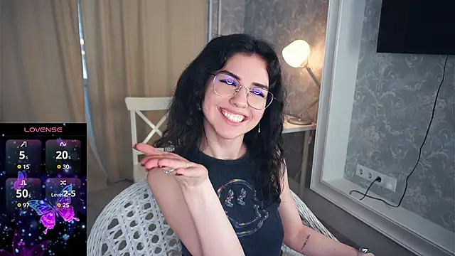 OdetteWitschi live sex cam