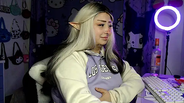 lussyevans24 live sex cam