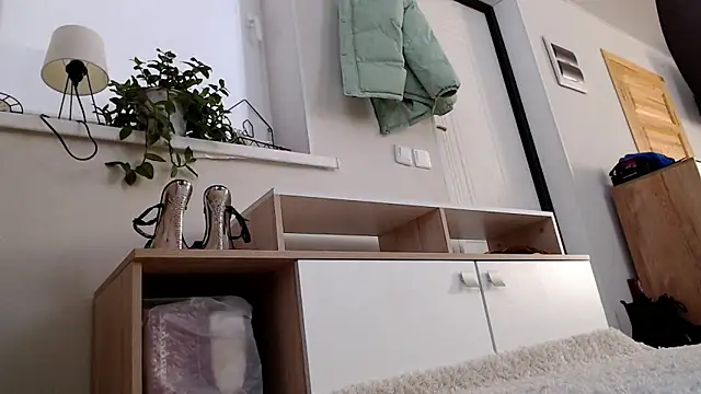 increible_della live sex cam