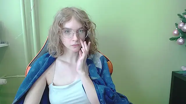 juicyPenny's cam snapshot