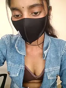 Erotic-Girl's cam snapshot