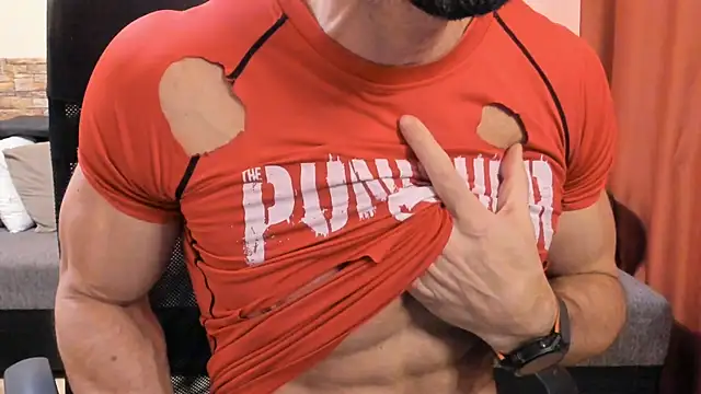 HotHunkTrainer live sex cam