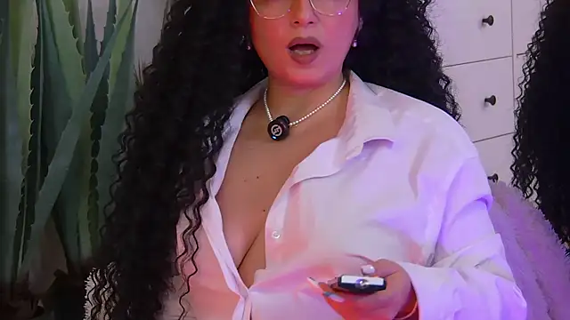 anissia_teaser's cam snapshot