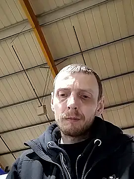 CrookedBunk3527 live sex cam