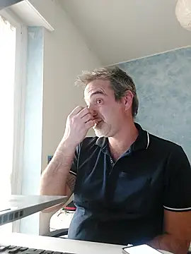 Marcolino183 live sex cam