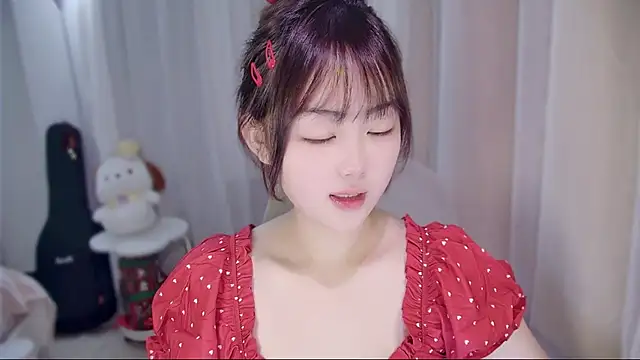 YUANYUAN-A live sex cam