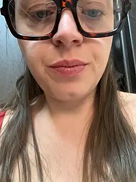 ladywithbigass live sex cam