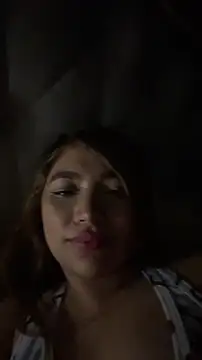 Sweet_mia_12's cam snapshot