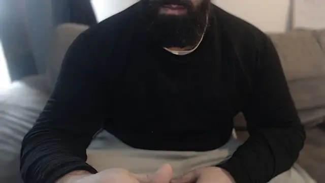 hugemachohandsome live sex cam