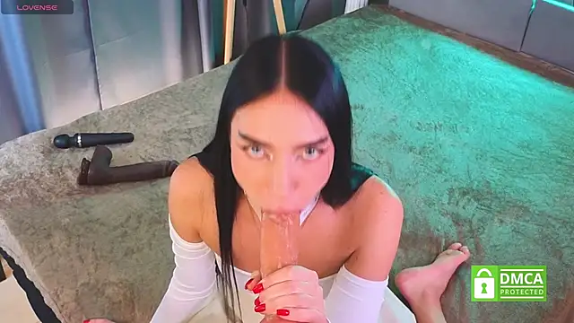 aGaGatha live sex cam