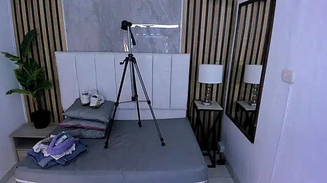 Carlotta_de_velour's cam snapshot