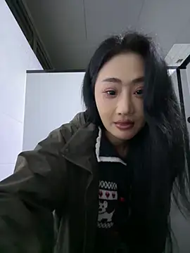 so-linger live sex cam