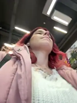 RiriRoseey live sex cam