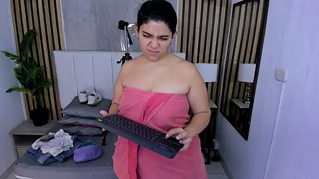 Carlotta_de_velour's cam snapshot