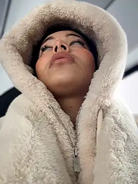 Risky_Workouts's cam snapshot