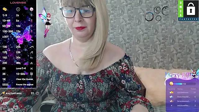 An_unforgettable_woman_'s cam snapshot