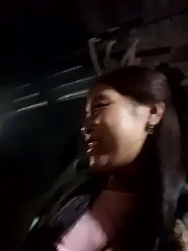 Alice-567's cam snapshot